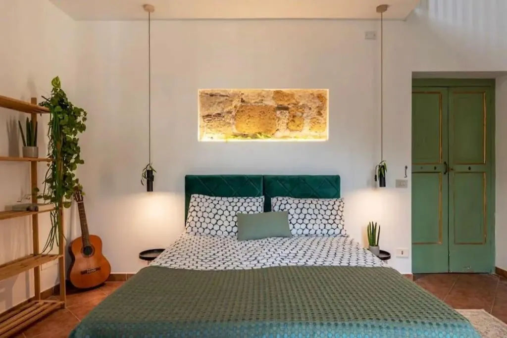 Donna Isabella A Ballaro Palermo Apartment