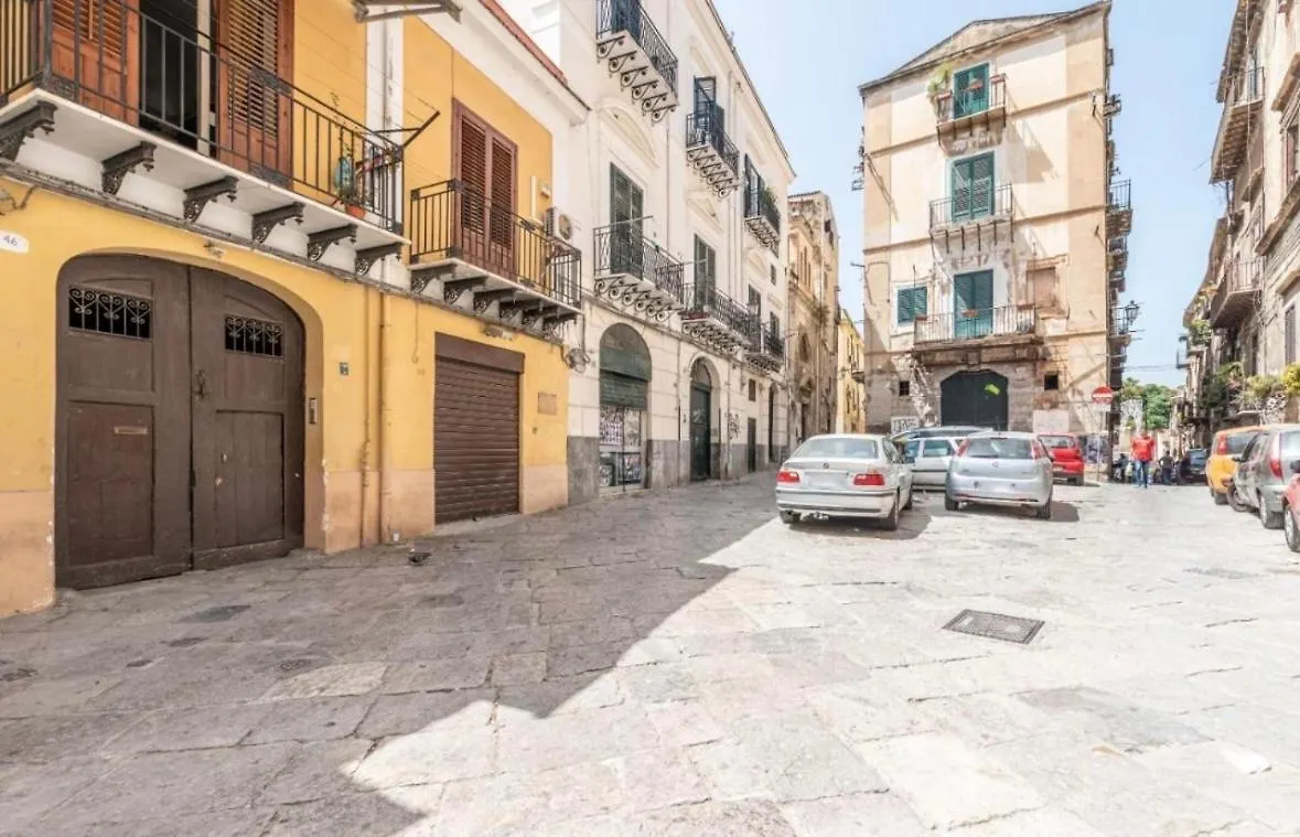Donna Isabella A Ballaro Palermo Apartmán